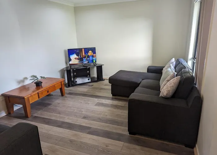 Christa\'S 4Bedroom Entire Private House Gladstone City