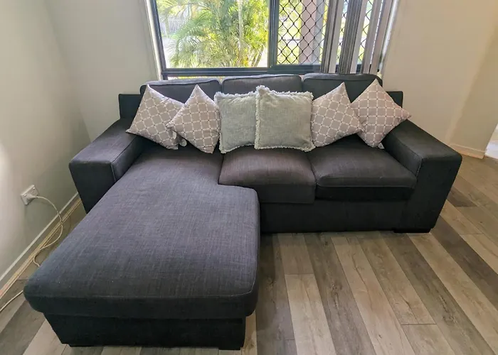Christa\'S 4Bedroom Entire Private House Gladstone City