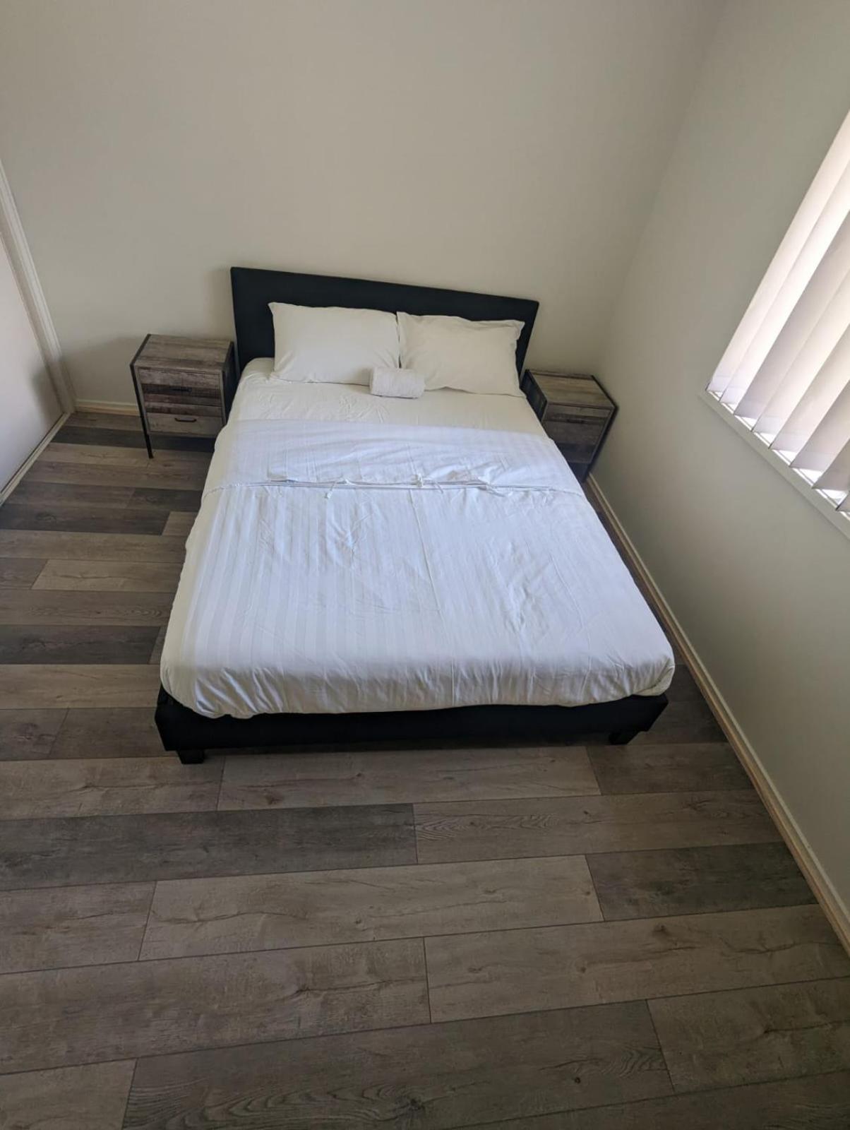 Christa's 4bedroom Entire Private House * Gladstone